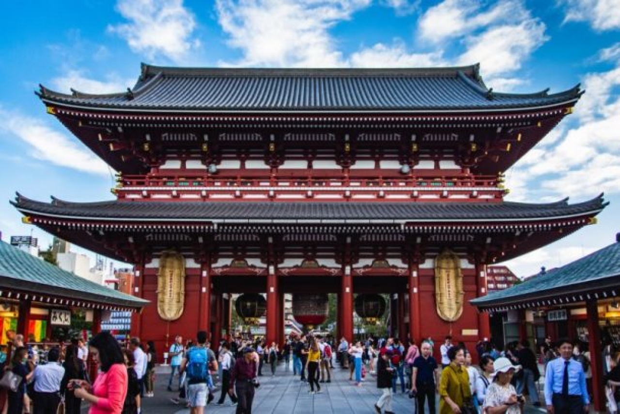 Japón equilibra la cantidad de visitantes con el respeto a la comunidad local
