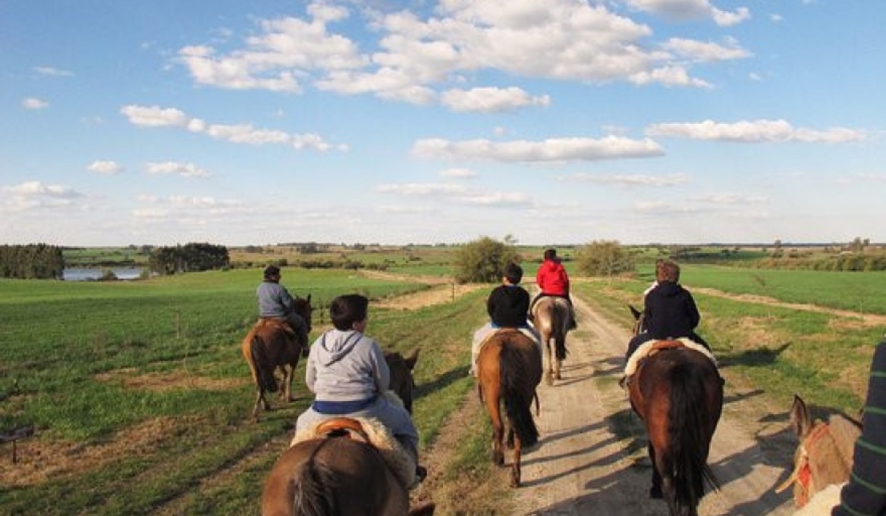 Comenzó el campeonato bonaerense de turismo rural