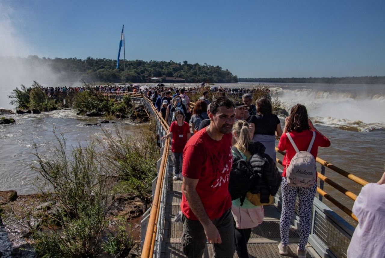 Cataratas del Iguazú se perfila para batir su récord de visitantes