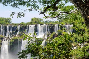 Cataratas del Iguazú es una de las 25 mejores atracciones turísticas del mundo