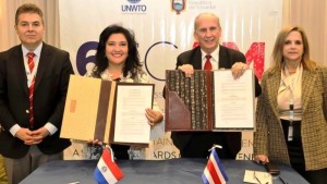 Paraguay y Costa Rica trabajarán en equipo para fomentar el turismo sostenible