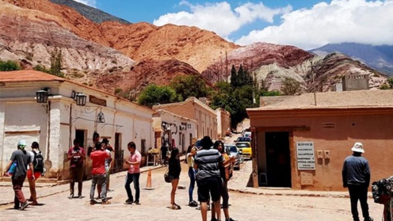 175.000 turistas le aportaron 2.300 millones de pesos a la Quebrada de Humahuaca