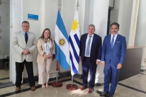 “Uruguay y Argentina deben aunar esfuerzos en beneficio mutuo&quot;