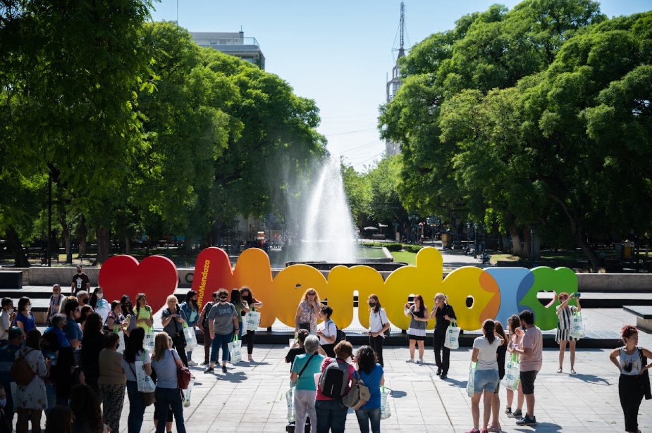 Mendoza capacitó a sus guías de turismo en biodiversidad urbana